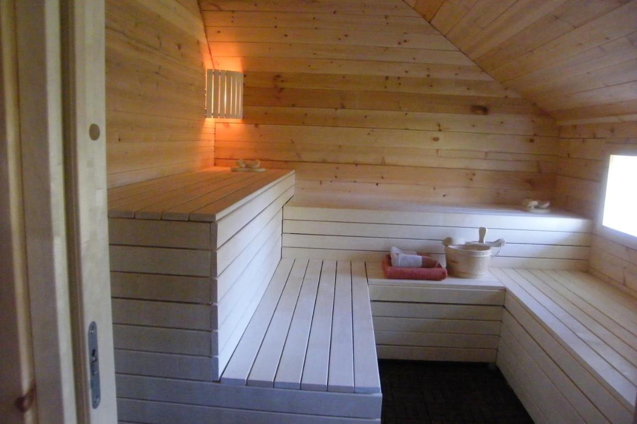 Bij Ons Op 20 Bed & Breakfast Nijeveen Екстериор снимка